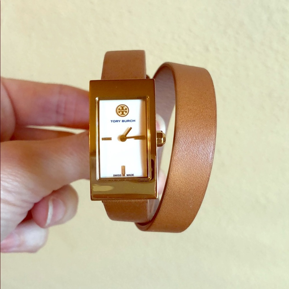 Tory Burch Wrap Around Bracelet Watch. Tan.